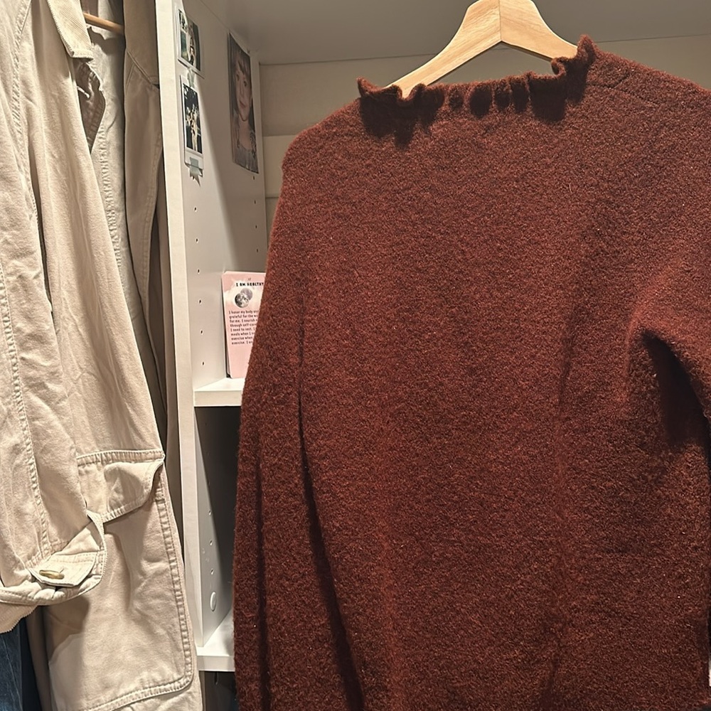 DOEN RUFFLE SWEATER - rare style! - Picture 4 of 5